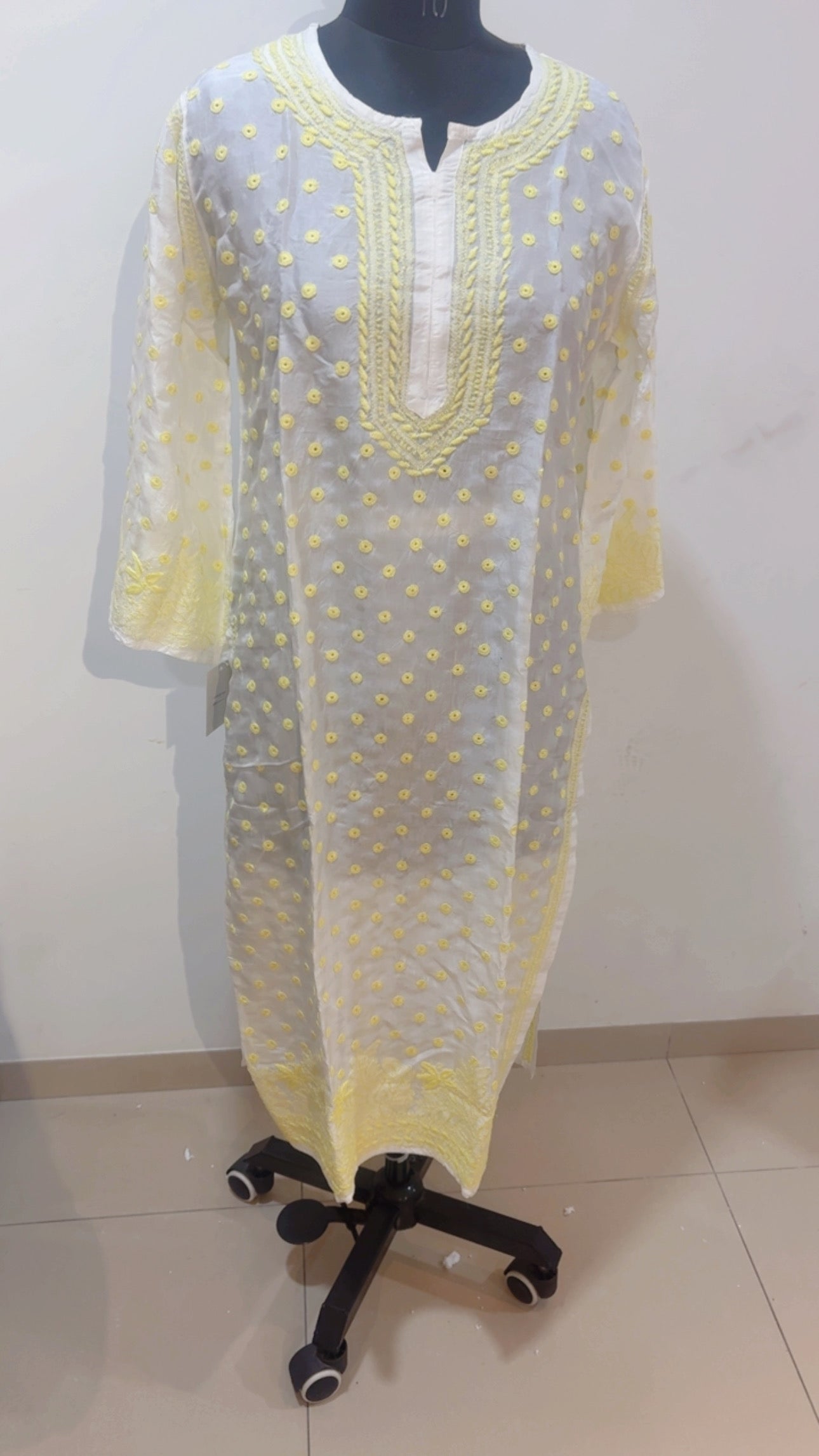 Idara_Designs Lucknowi Chikankari Kurti with Keel Work Embroidery(Size-42)