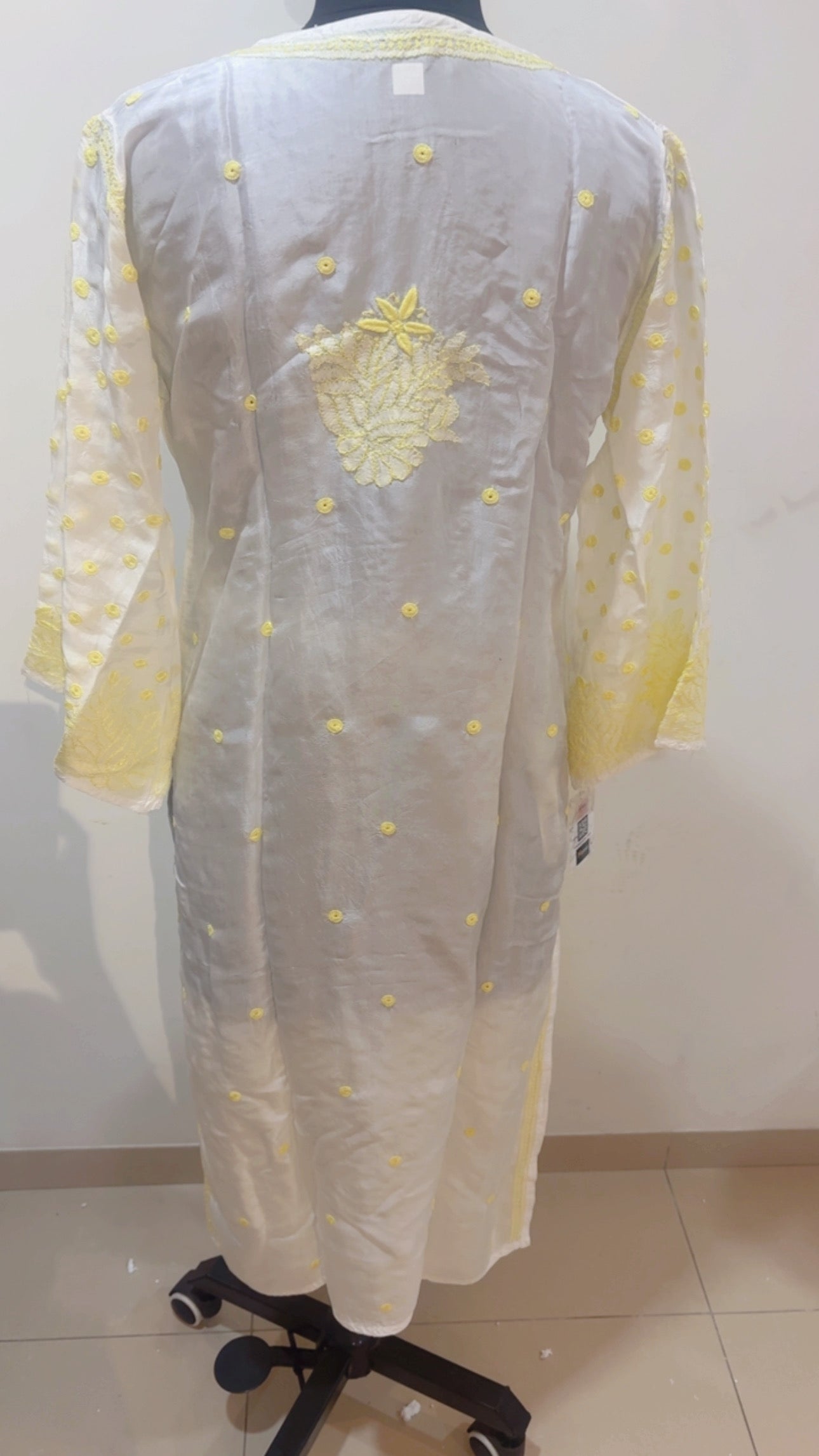 Idara_Designs Lucknowi Chikankari Kurti with Keel Work Embroidery(Size-42)